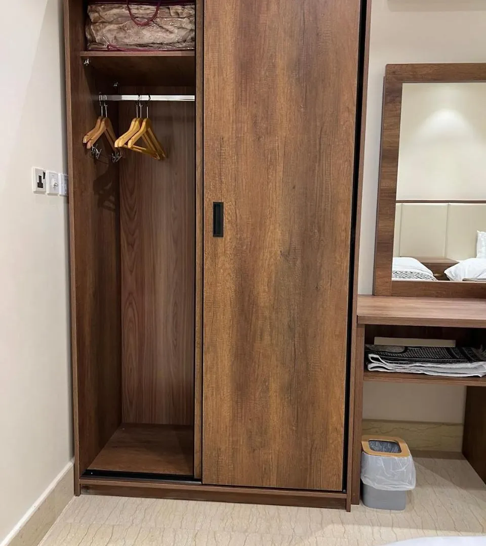 شقق عين الازدهار للشقق المخدومة Riyadh 0*,